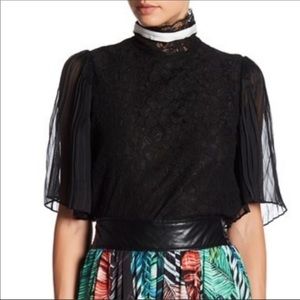 NWT TOV Pleated Sleeve Lace Blouse Black M